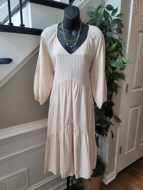 Moon River Striped Dress Women's Size Medium Pink White Balloon Sleeves